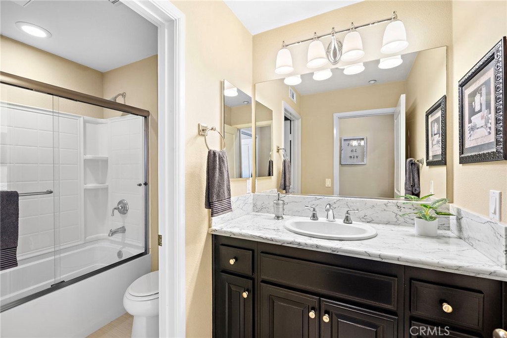 MLS #OC25237059 image #15