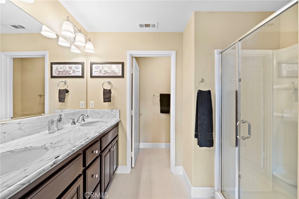 MLS #OC25237059 image #24