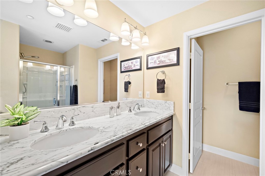 MLS #OC25237059 image #27