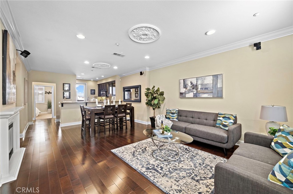 MLS #OC25237059 image #3