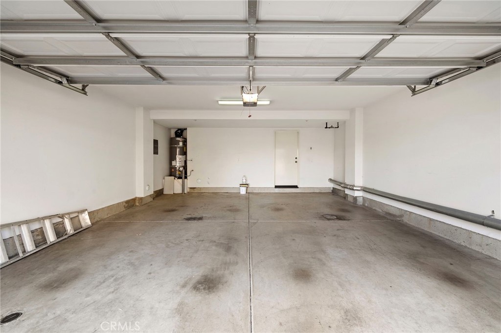 MLS #OC25237059 image #32