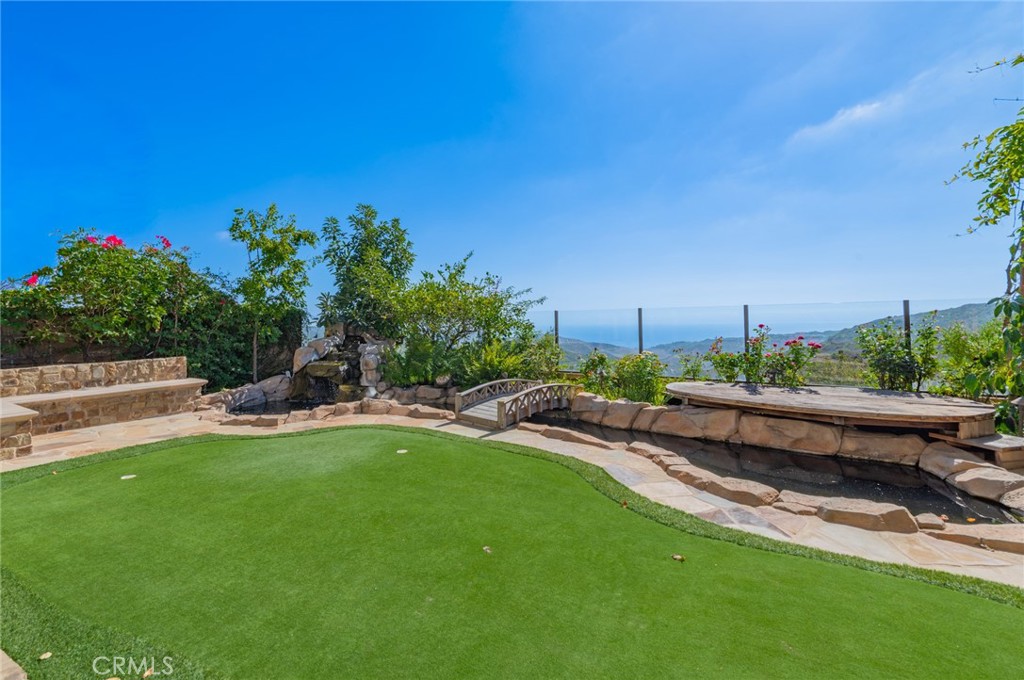 MLS #OC25237085 image #18