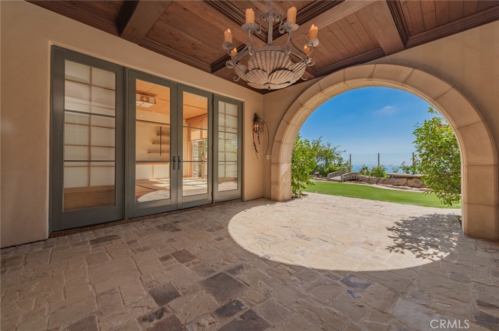 MLS #OC25237085 image #19