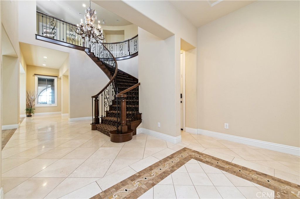 MLS #OC25237085 image #7