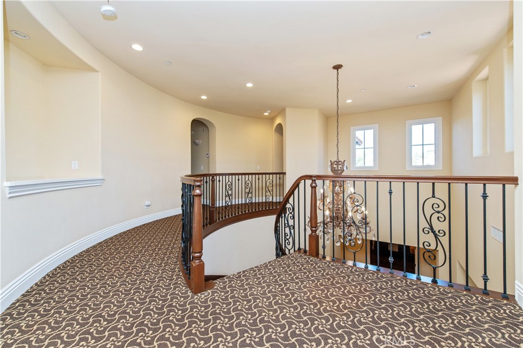 MLS #OC25237085 image #8