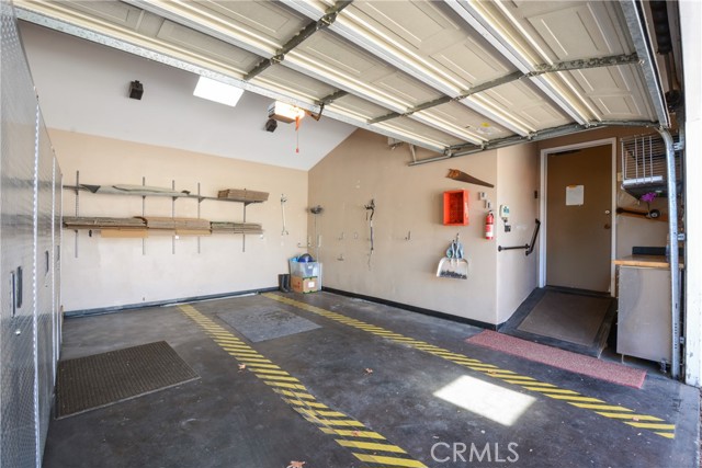 MLS #OC25237091 image #29