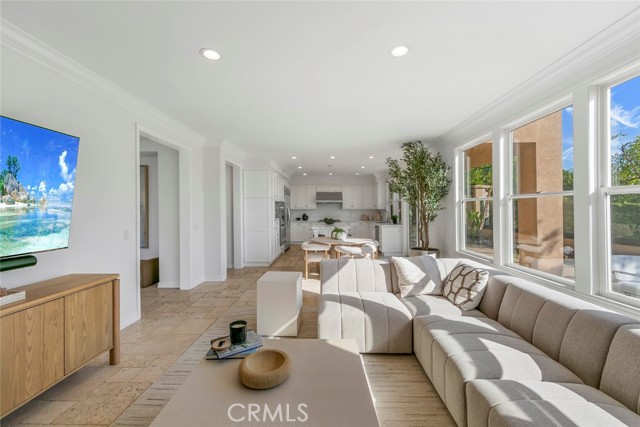 MLS #OC25237123 image #12