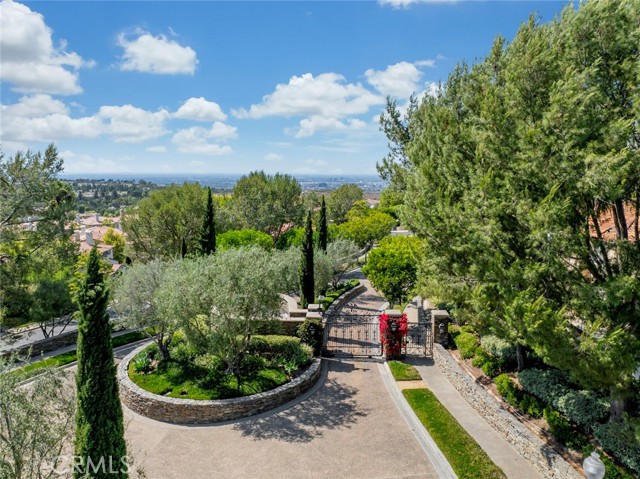 MLS #OC25237123 image #54