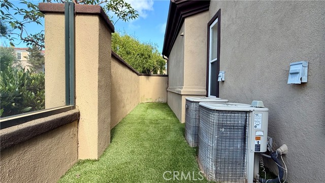 MLS #OC25237123 image #7