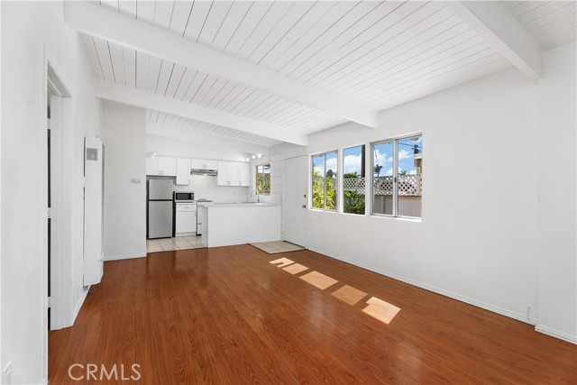 MLS #OC25237165 image #10