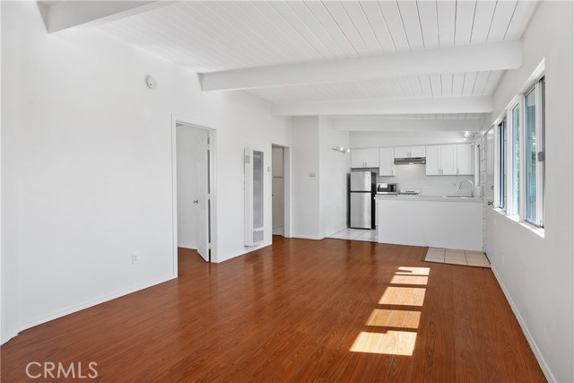 MLS #OC25237165 image #11