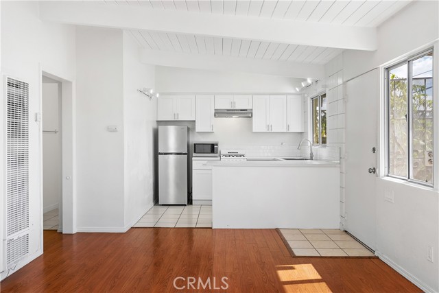 MLS #OC25237165 image #12