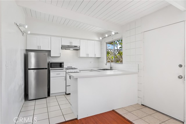 MLS #OC25237165 image #15