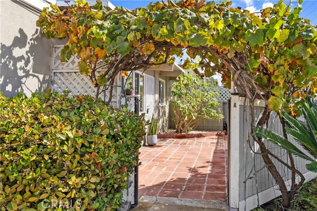 MLS #OC25237165 image #3