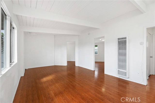 MLS #OC25237165 image #8