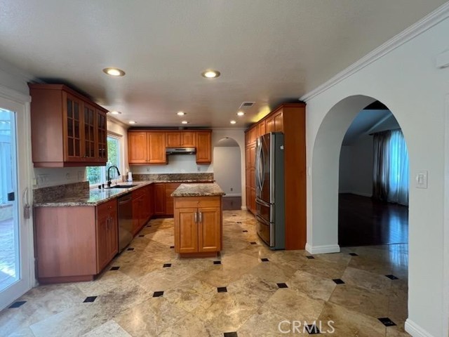 MLS #OC25237166 image #9