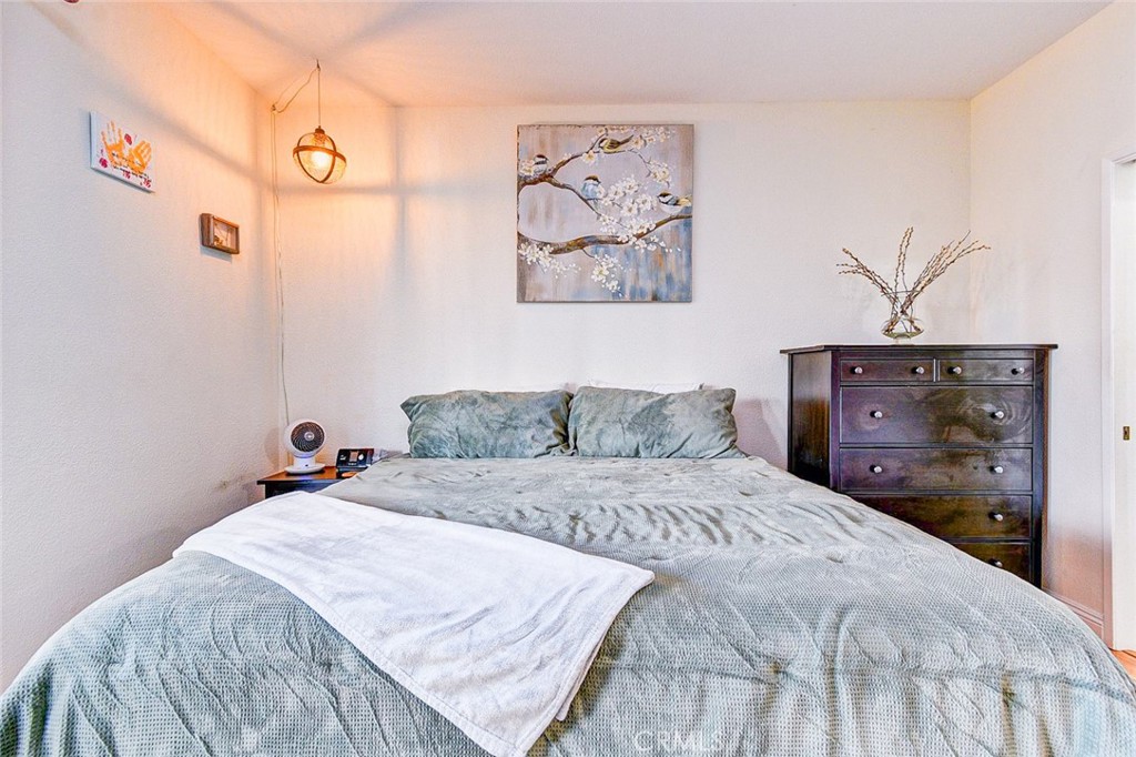 MLS #OC25237168 image #10