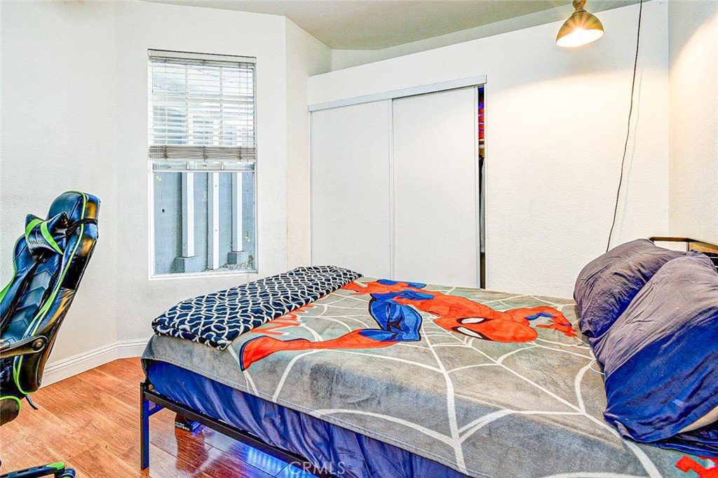 MLS #OC25237168 image #18