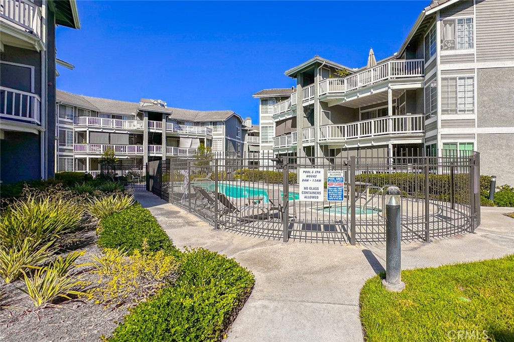 MLS #OC25237168 image #26