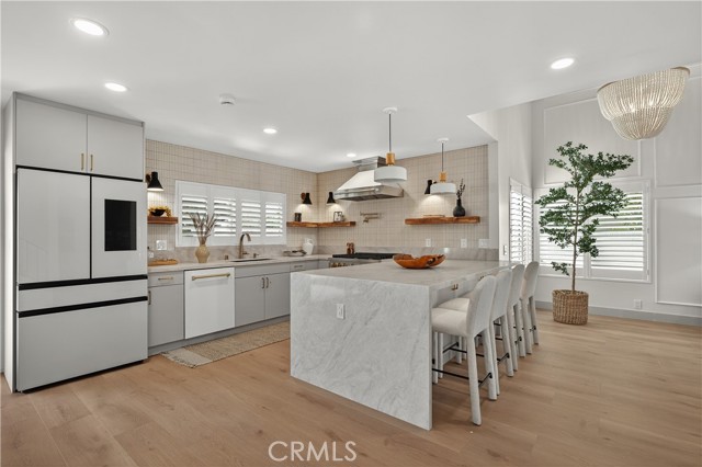 MLS #OC25237216 image #24