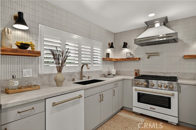 MLS #OC25237216 image #30