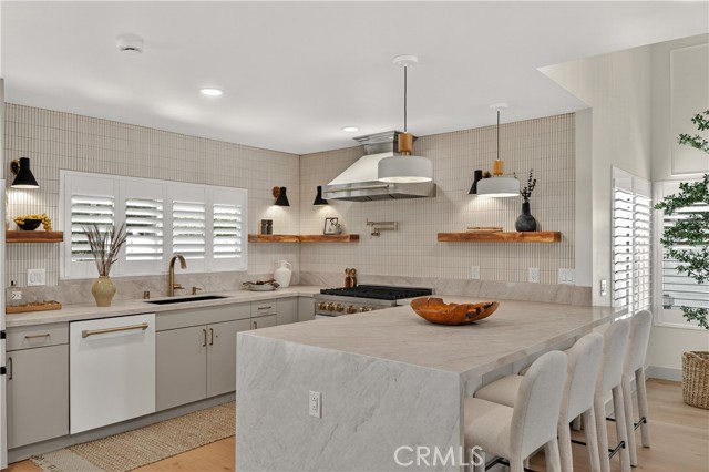 MLS #OC25237216 image #33