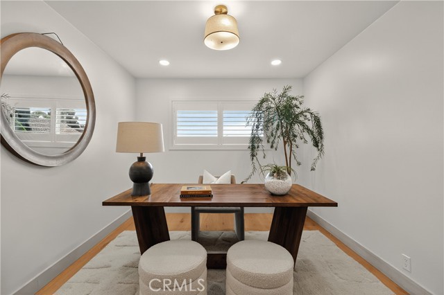 MLS #OC25237216 image #40