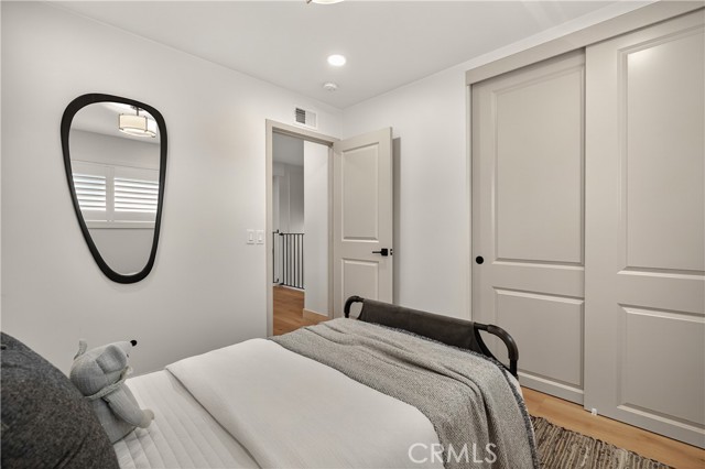 MLS #OC25237216 image #47