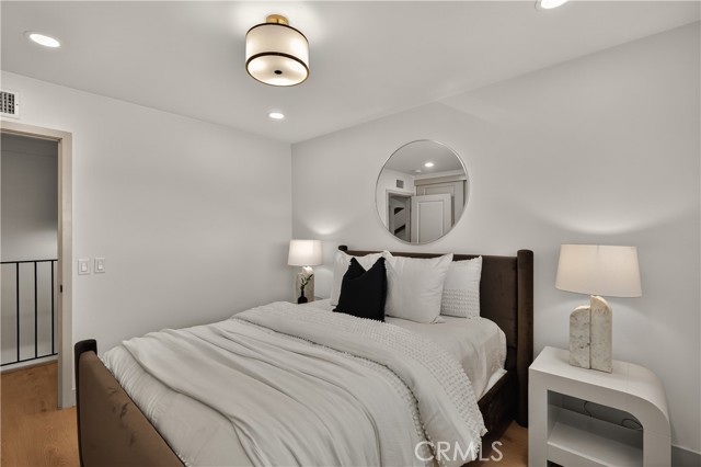 MLS #OC25237216 image #53