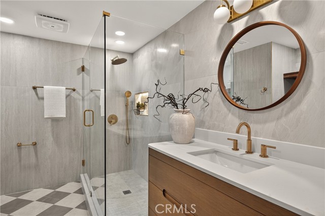 MLS #OC25237216 image #54