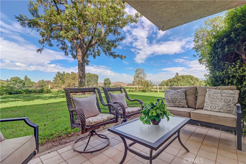 MLS #OC25237275 image #0