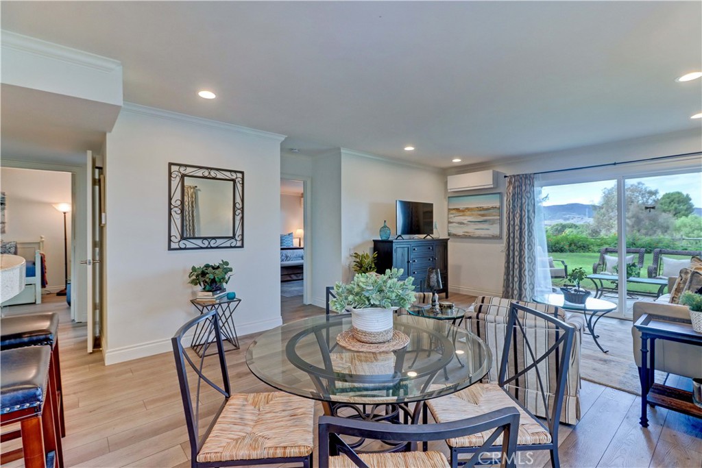 MLS #OC25237275 image #11