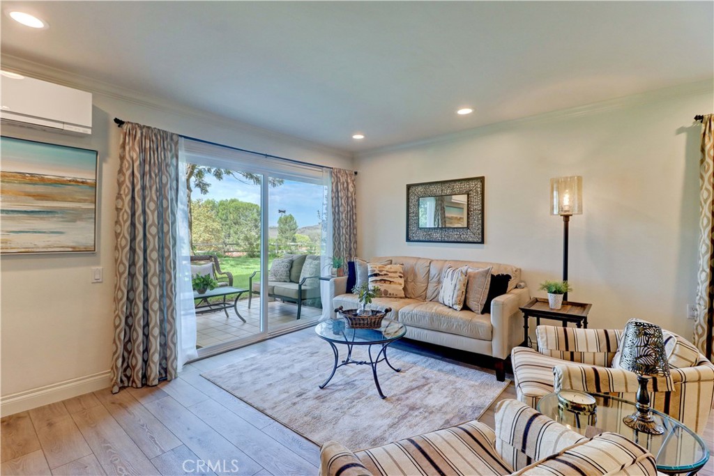 MLS #OC25237275 image #12