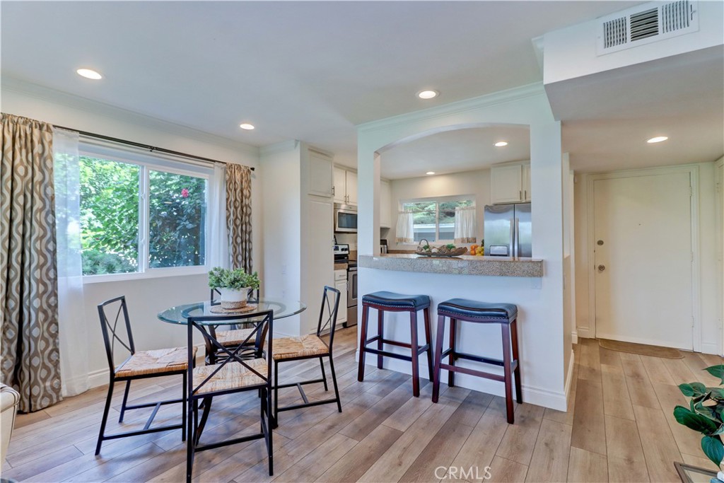 MLS #OC25237275 image #3