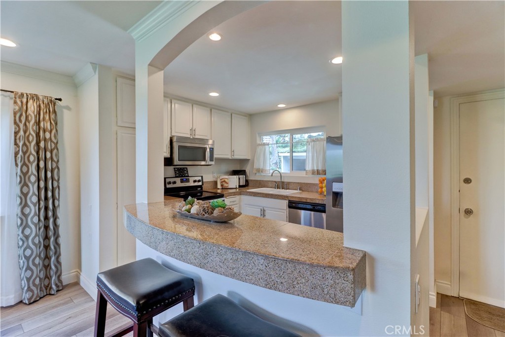 MLS #OC25237275 image #7