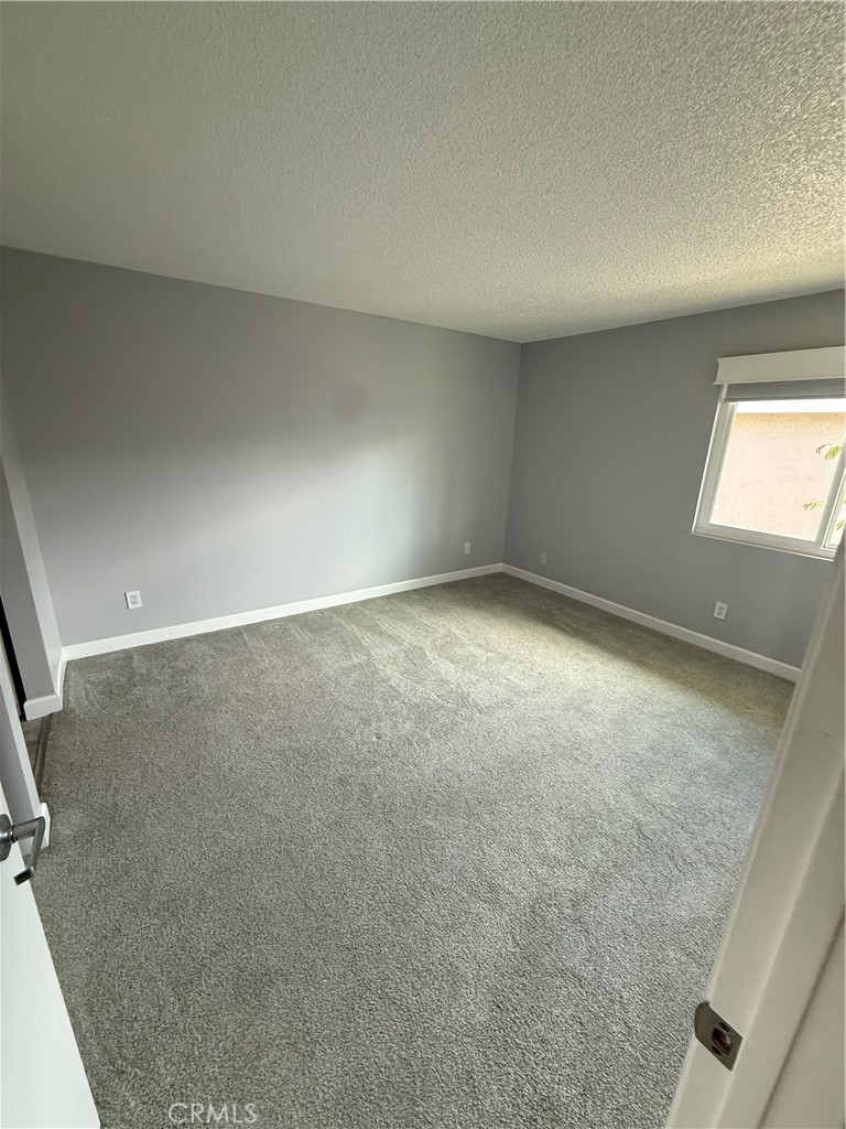 MLS #OC25237301 image #6