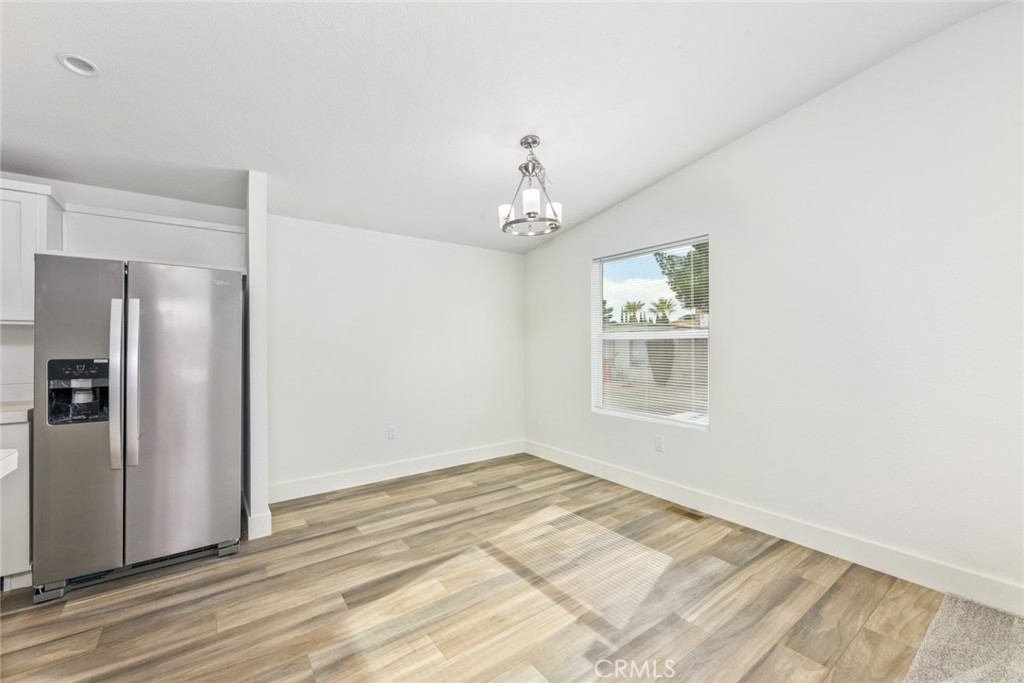 MLS #OC25237350 image #3