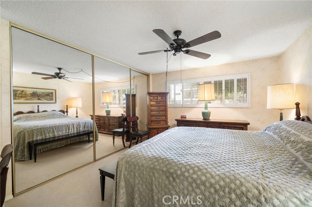 MLS #OC25237381 image #17