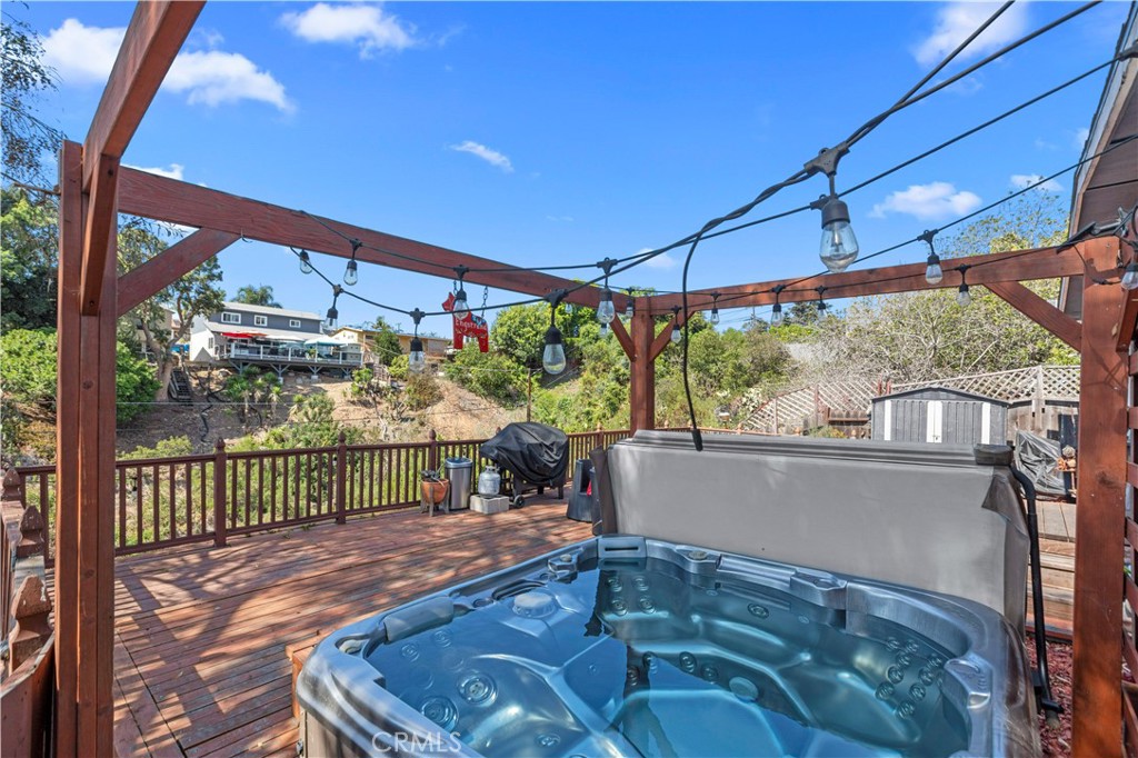 MLS #OC25237400 image #35