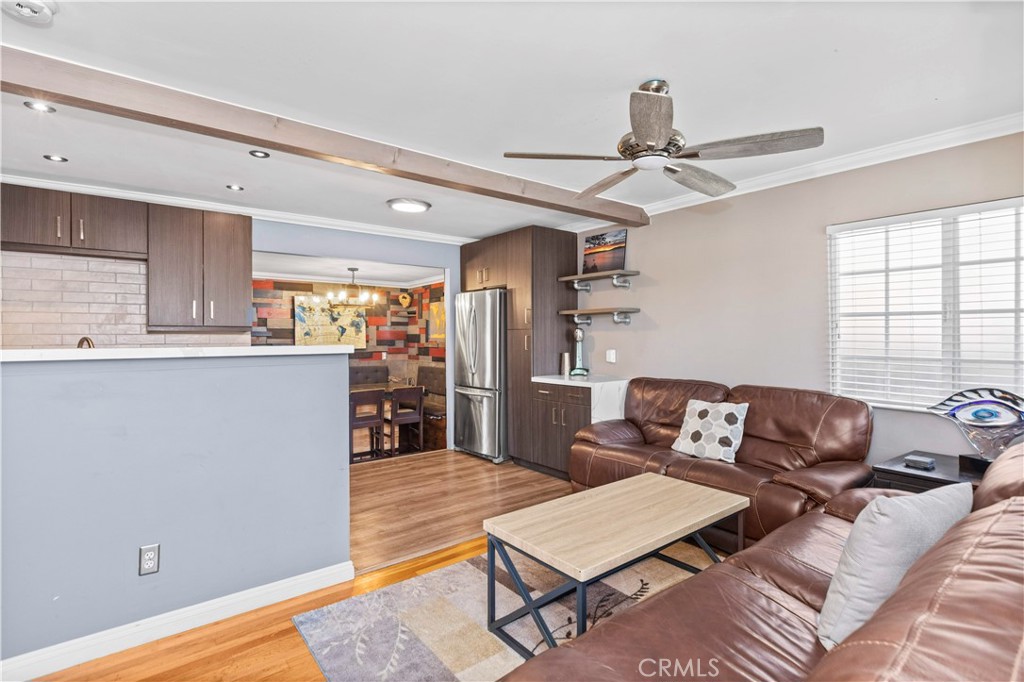 MLS #OC25237400 image #9