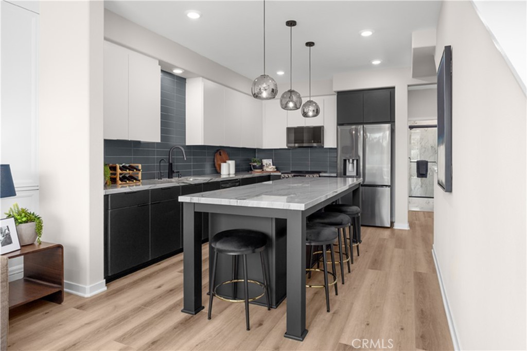 MLS #OC25237430 image #4