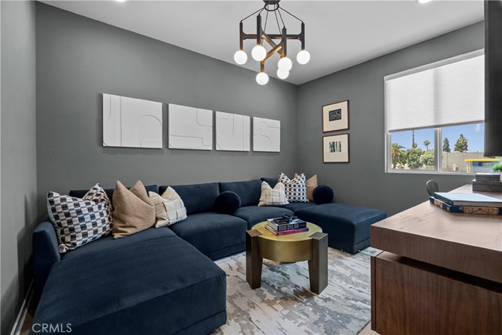 MLS #OC25237430 image #7