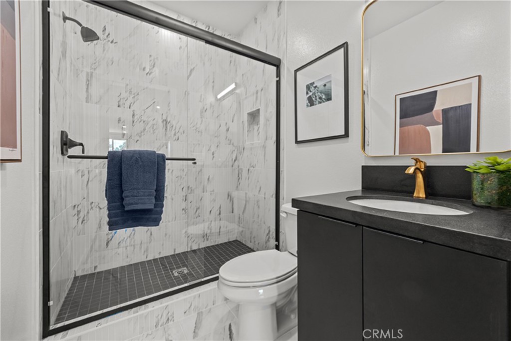 MLS #OC25237430 image #8