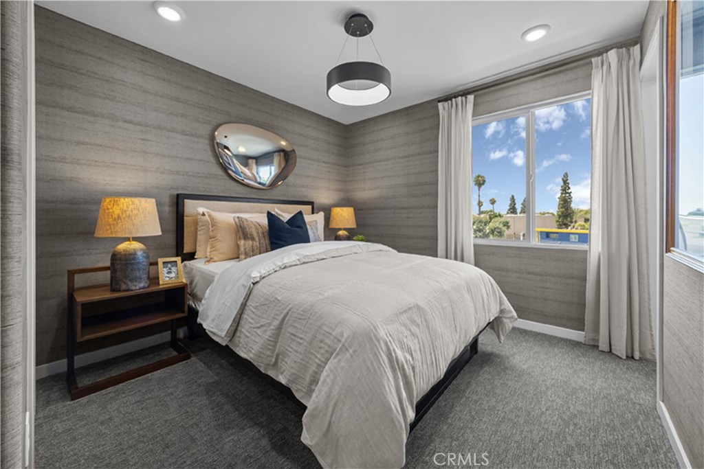 MLS #OC25237430 image #9