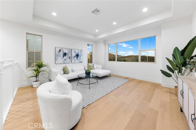 MLS #OC25237434 image #35