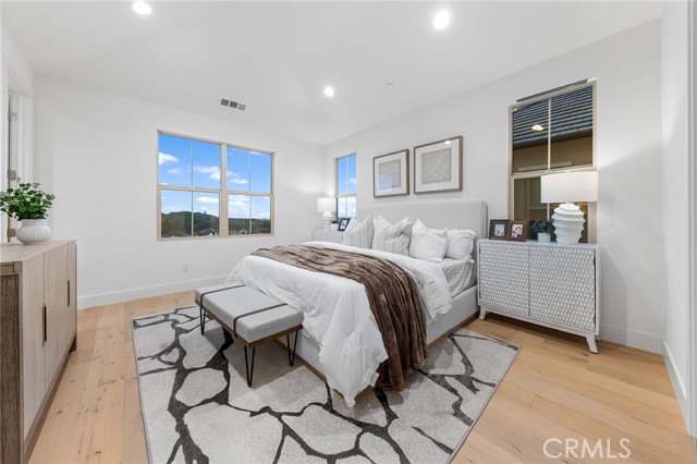 MLS #OC25237434 image #44