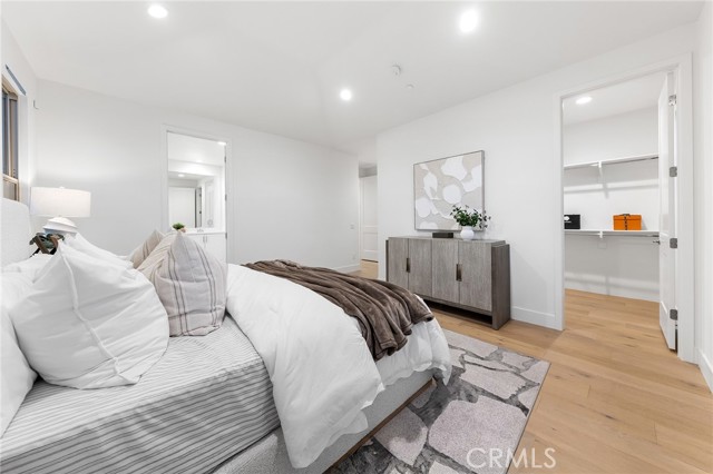 MLS #OC25237434 image #47