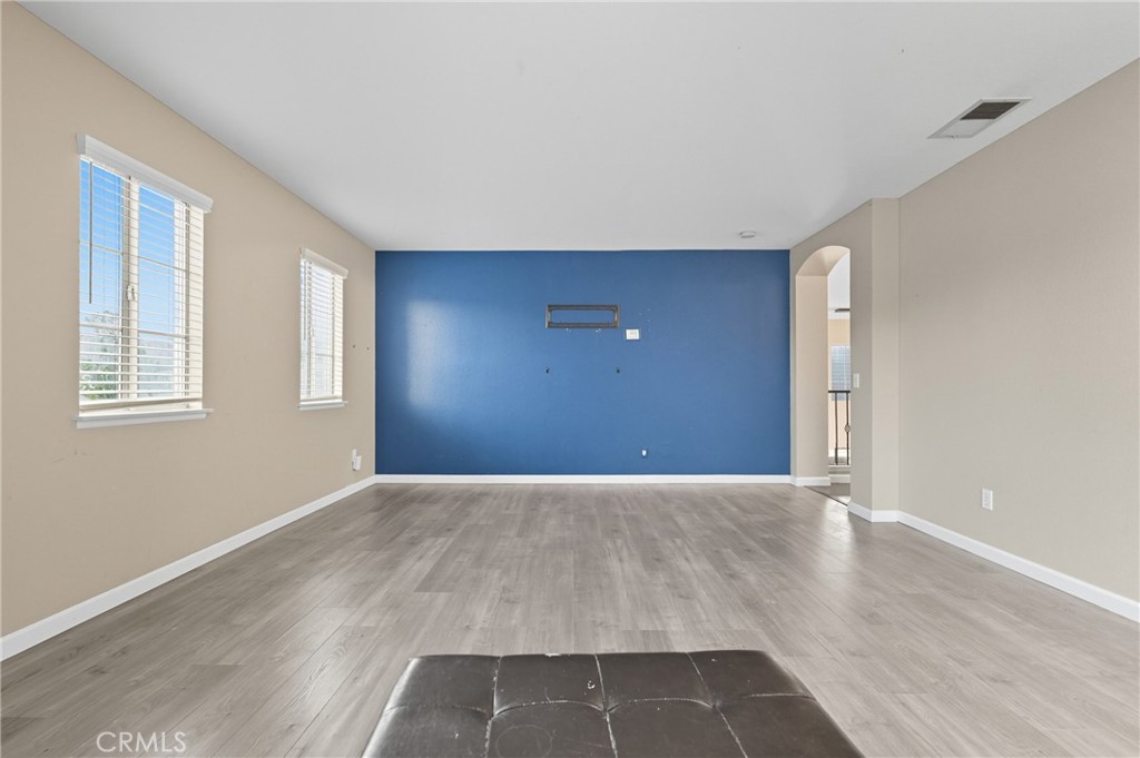 MLS #OC25237596 image #17