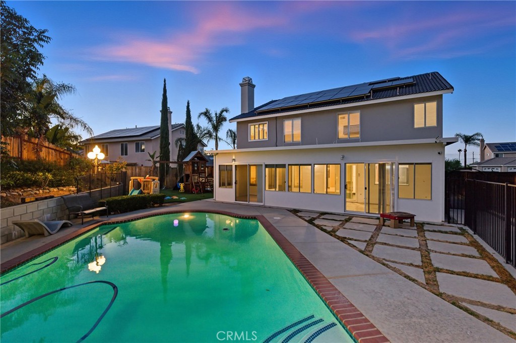 MLS #OC25237596 image #2