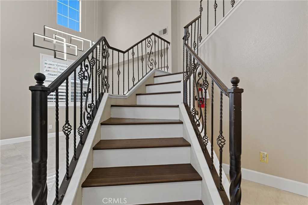 MLS #OC25237596 image #7